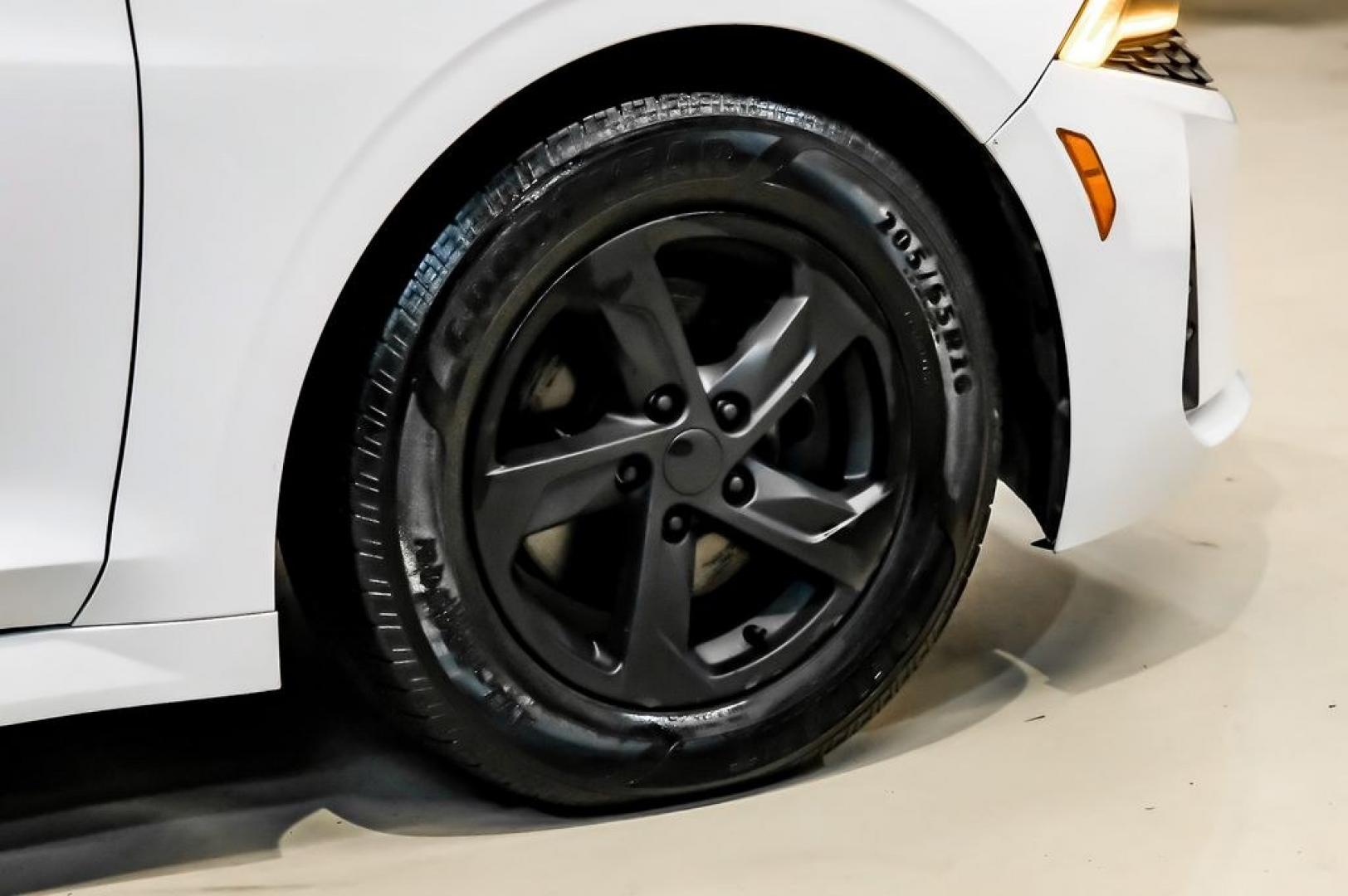 2022 White Pearl /Black Kia K5 LX (5XXG24J2XNG) with an I4 engine, Automatic transmission, located at 15300 Midway Rd., Addison, TX, 75001, (972) 702-0011, 32.958321, -96.838074- Photo#60