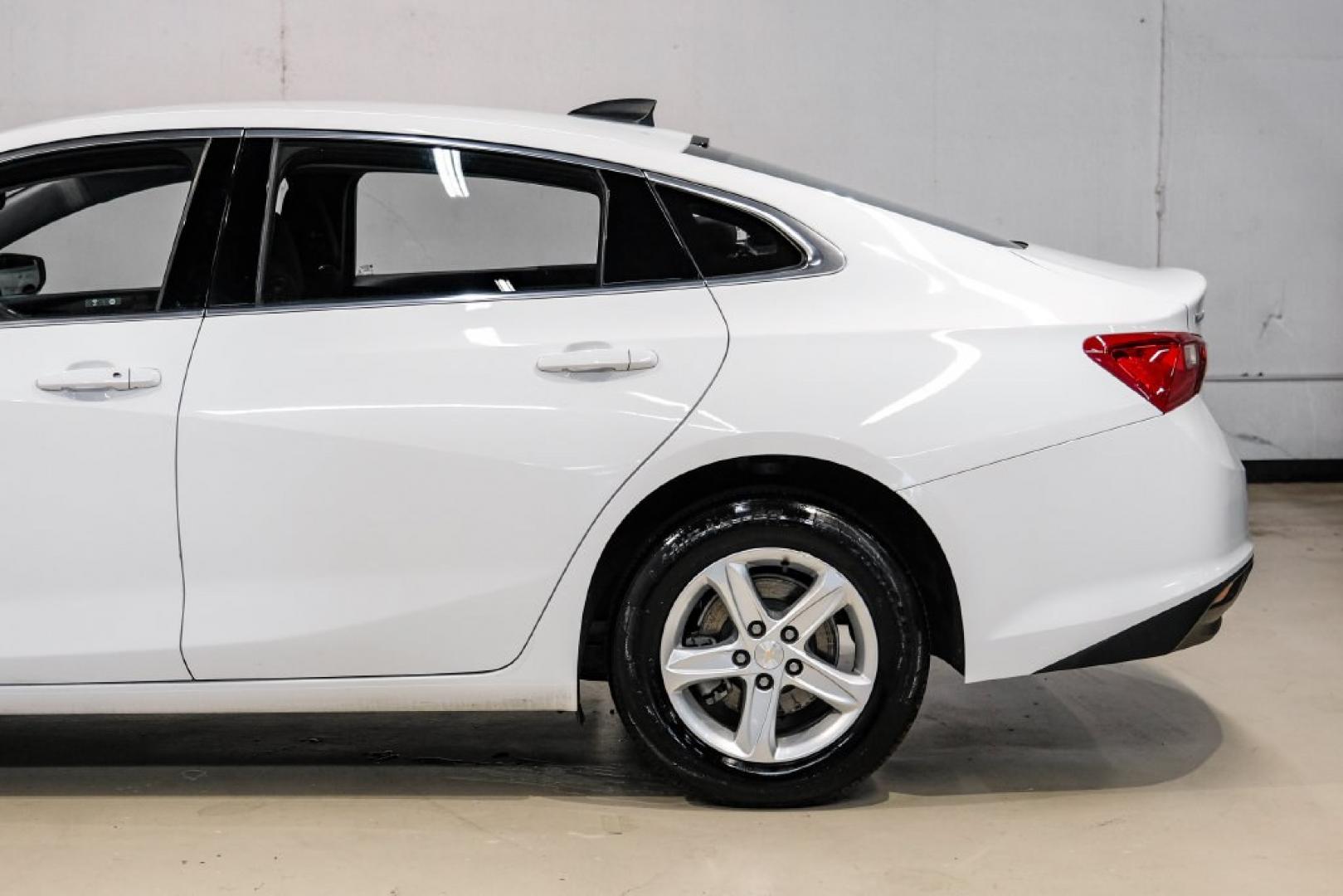 2024 Summit White /Black Chevrolet Malibu LS (1G1ZC5ST0RF) with an 1.5L DOHC engine, CVT transmission, located at 15300 Midway Rd., Addison, TX, 75001, (972) 702-0011, 32.958321, -96.838074- Photo#14