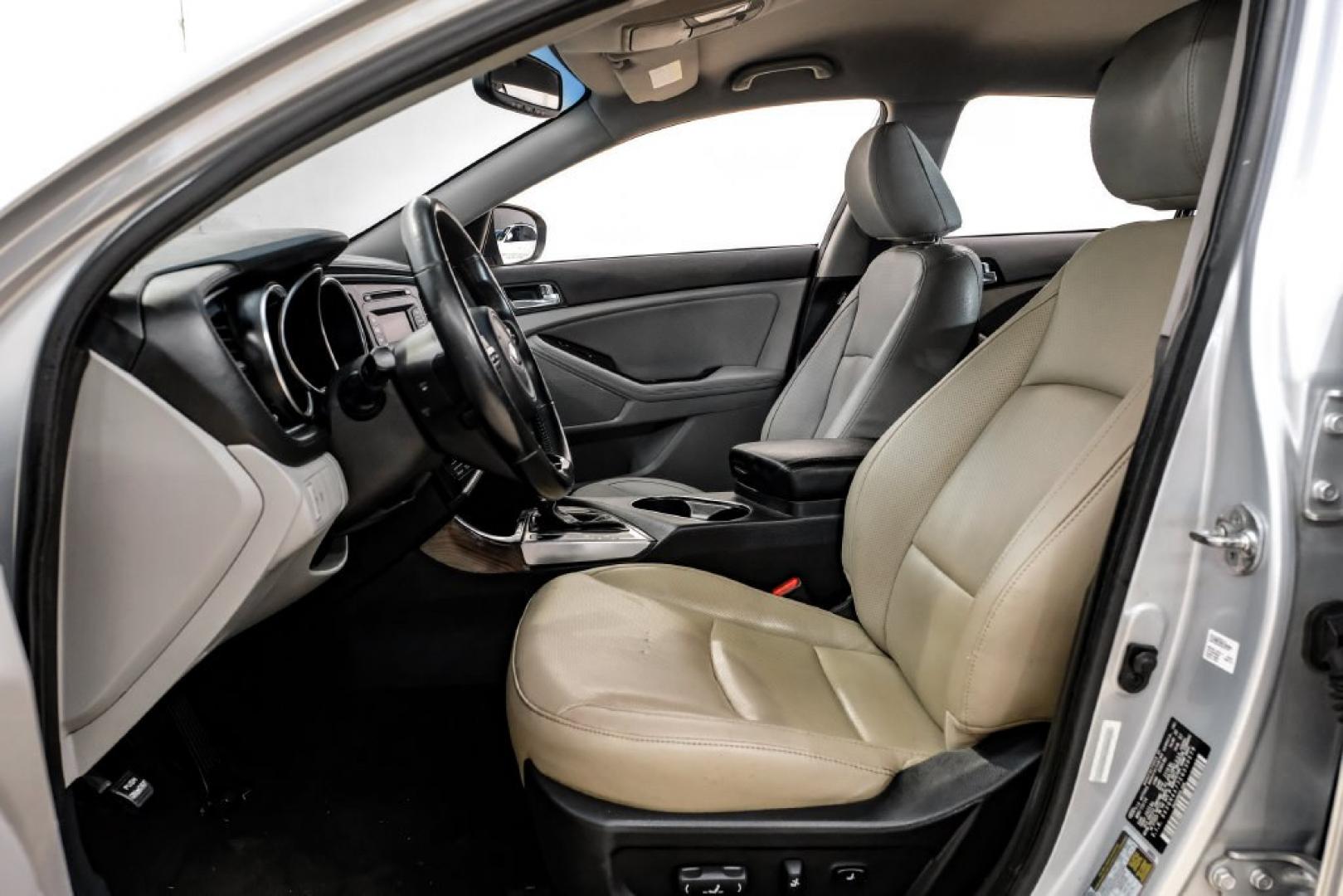 2014 Bright Silver /Gray Kia Optima EX (5XXGN4A77EG) with an 2.4L I4 DGI DOHC engine, Automatic transmission, located at 15300 Midway Rd., Addison, TX, 75001, (972) 702-0011, 32.958321, -96.838074- Photo#3