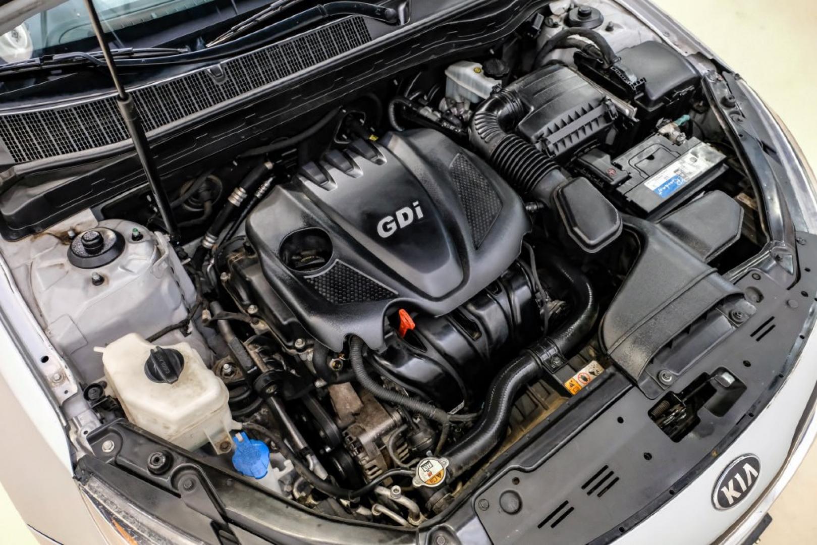 2014 Bright Silver /Gray Kia Optima EX (5XXGN4A77EG) with an 2.4L I4 DGI DOHC engine, Automatic transmission, located at 15300 Midway Rd., Addison, TX, 75001, (972) 702-0011, 32.958321, -96.838074- Photo#46