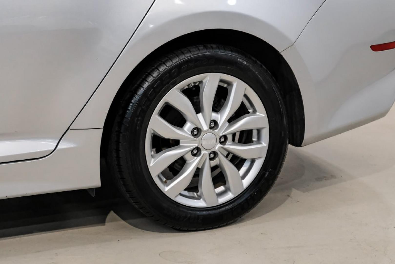 2014 Bright Silver /Gray Kia Optima EX (5XXGN4A77EG) with an 2.4L I4 DGI DOHC engine, Automatic transmission, located at 15300 Midway Rd., Addison, TX, 75001, (972) 702-0011, 32.958321, -96.838074- Photo#52