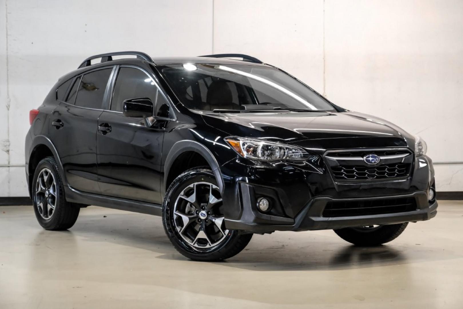2018 Crystal Black Silica /Black Subaru Crosstrek 2.0i Premium (JF2GTABC5JG) with an 2.0L 16V DOHC engine, Manual transmission, located at 15300 Midway Rd., Addison, TX, 75001, (972) 702-0011, 32.958321, -96.838074- Photo#5