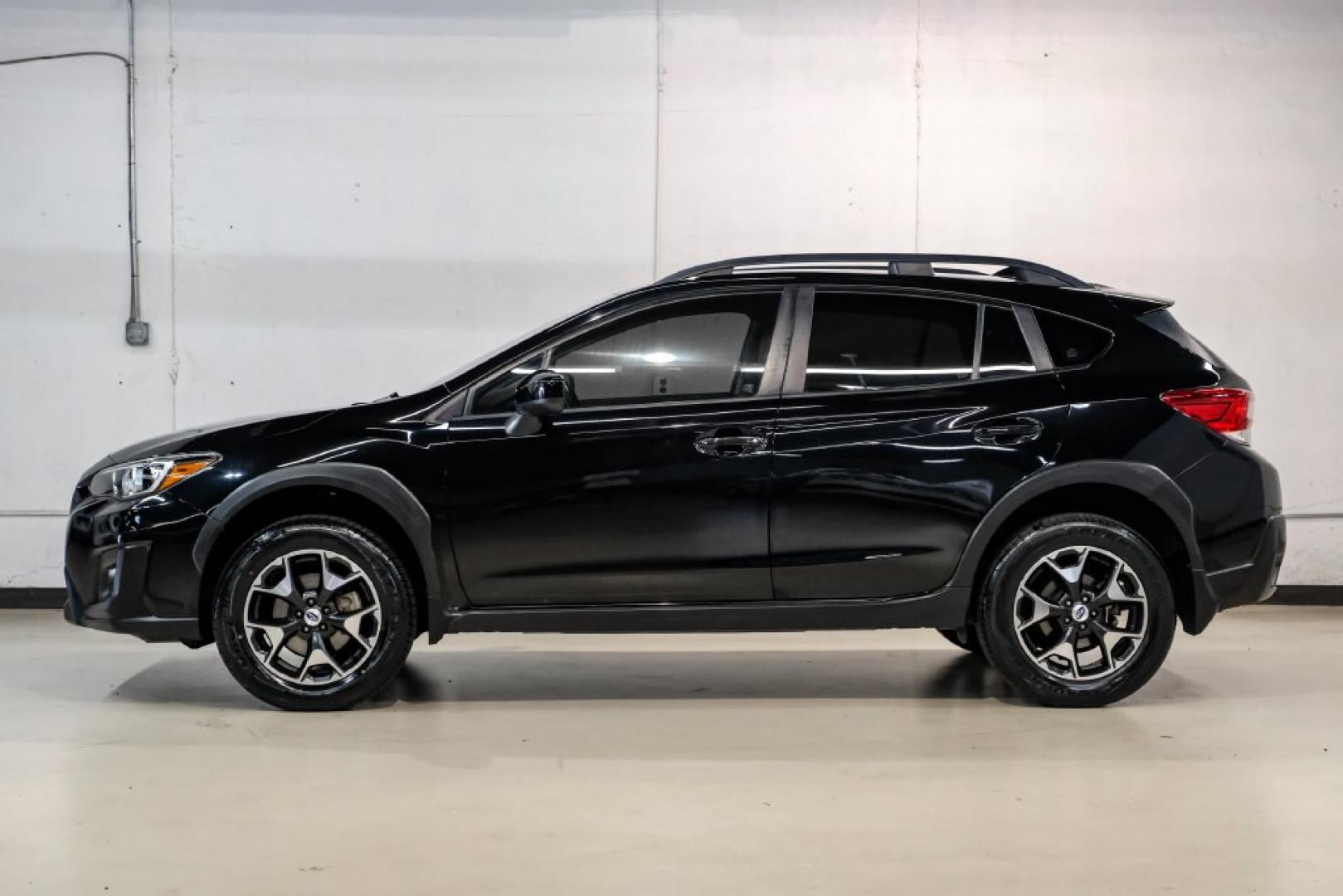 2018 Crystal Black Silica /Black Subaru Crosstrek 2.0i Premium (JF2GTABC5JG) with an 2.0L 16V DOHC engine, Manual transmission, located at 15300 Midway Rd., Addison, TX, 75001, (972) 702-0011, 32.958321, -96.838074- Photo#10