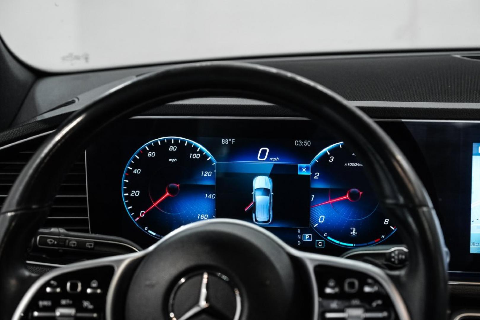 2020 Iridium Silver Metallic /Black Mercedes-Benz GLE GLE 350 (4JGFB4JB3LA) with an 2.0L I4 Turbocharged engine, Automatic transmission, located at 15300 Midway Rd., Addison, TX, 75001, (972) 702-0011, 32.958321, -96.838074- Photo#23