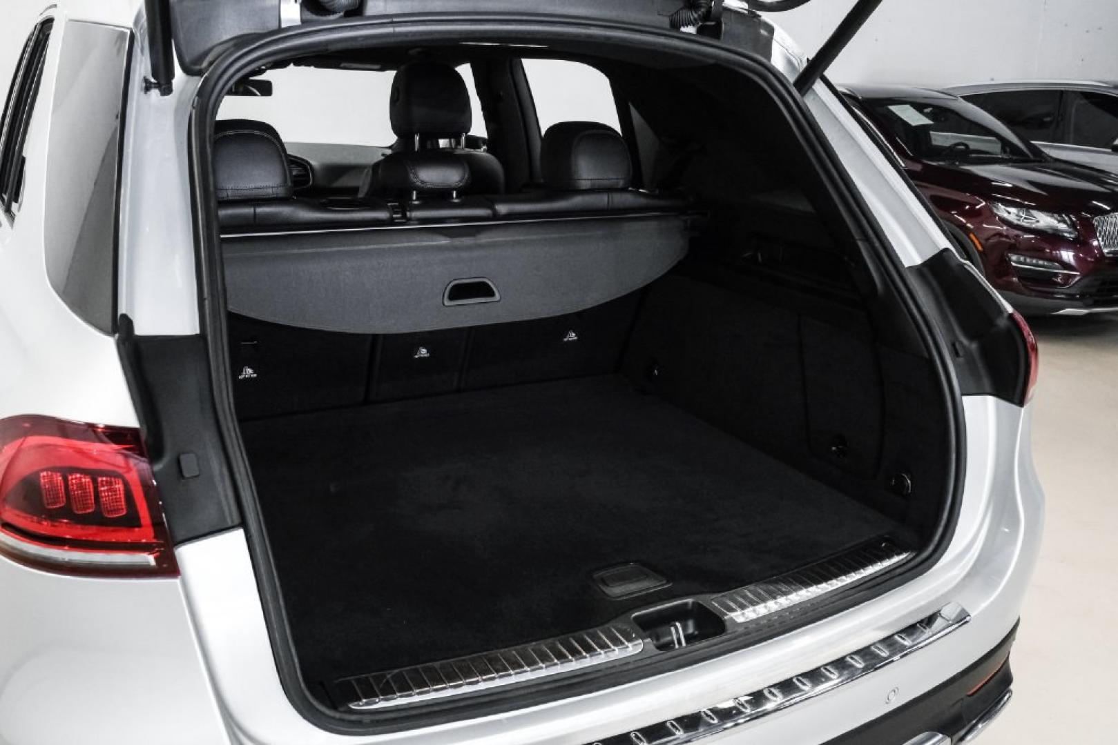 2020 Iridium Silver Metallic /Black Mercedes-Benz GLE GLE 350 (4JGFB4JB3LA) with an 2.0L I4 Turbocharged engine, Automatic transmission, located at 15300 Midway Rd., Addison, TX, 75001, (972) 702-0011, 32.958321, -96.838074- Photo#52