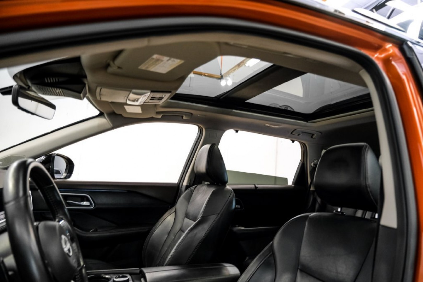 2023 Super Black /Charcoal Nissan Rogue Platinum (JN8BT3DD8PW) with an 1.5L I3 Turbocharged DOHC 12V LEV3-ULEV50 201hp engine, CVT transmission, located at 15300 Midway Rd., Addison, TX, 75001, (972) 702-0011, 32.958321, -96.838074- Photo#4