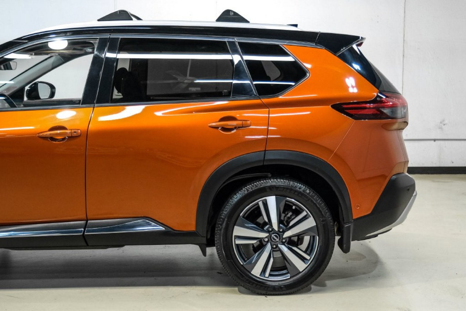 2023 Super Black /Charcoal Nissan Rogue Platinum (JN8BT3DD8PW) with an 1.5L I3 Turbocharged DOHC 12V LEV3-ULEV50 201hp engine, CVT transmission, located at 15300 Midway Rd., Addison, TX, 75001, (972) 702-0011, 32.958321, -96.838074- Photo#12