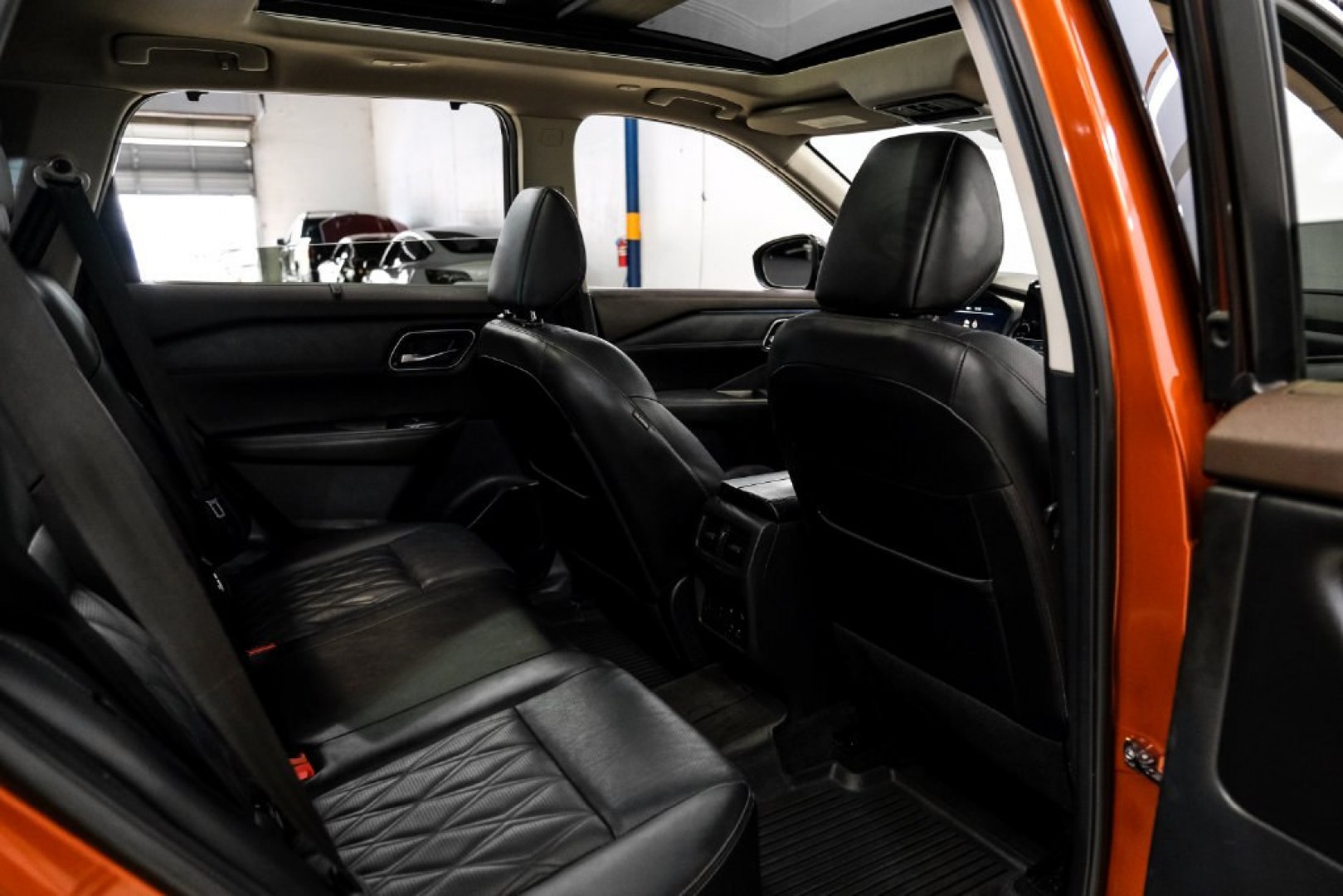 2023 Super Black /Charcoal Nissan Rogue Platinum (JN8BT3DD8PW) with an 1.5L I3 Turbocharged DOHC 12V LEV3-ULEV50 201hp engine, CVT transmission, located at 15300 Midway Rd., Addison, TX, 75001, (972) 702-0011, 32.958321, -96.838074- Photo#36