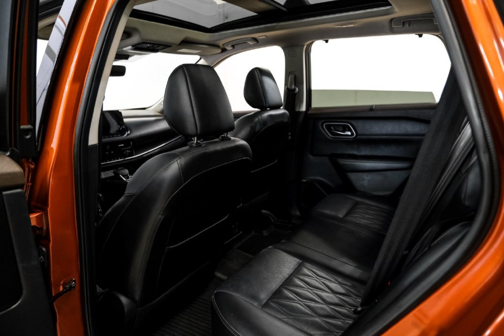 2023 Super Black /Charcoal Nissan Rogue Platinum (JN8BT3DD8PW) with an 1.5L I3 Turbocharged DOHC 12V LEV3-ULEV50 201hp engine, CVT transmission, located at 15300 Midway Rd., Addison, TX, 75001, (972) 702-0011, 32.958321, -96.838074- Photo#37