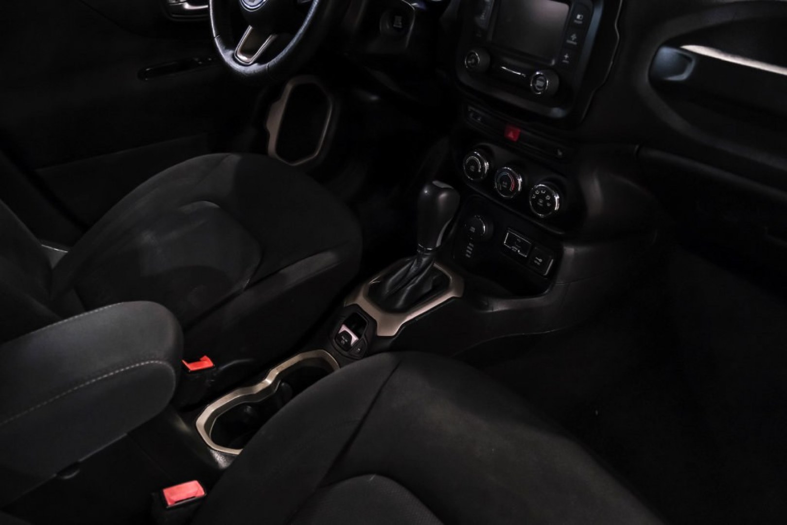 2017 Crystal Metallic /Black Jeep Renegade Latitude (ZACCJBBB1HP) with an 2.4L I4 MultiAir engine, Automatic transmission, located at 15300 Midway Rd., Addison, TX, 75001, (972) 702-0011, 32.958321, -96.838074- Photo#21