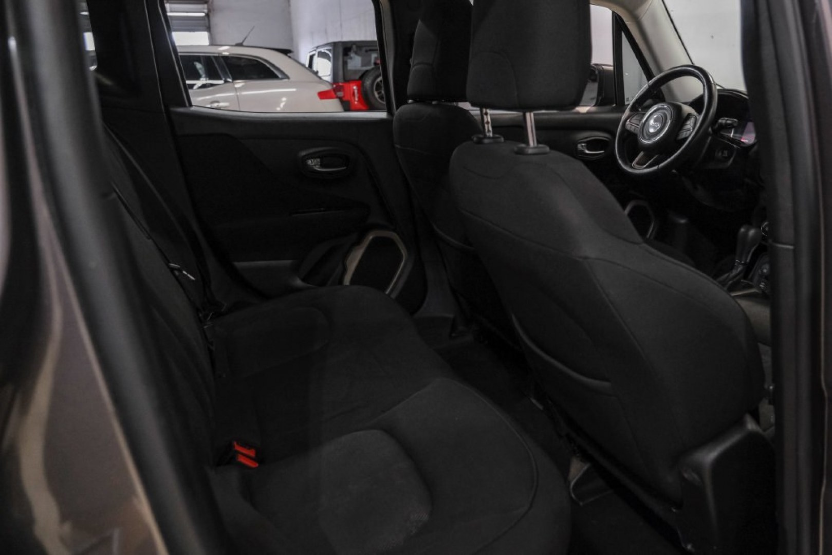 2017 Crystal Metallic /Black Jeep Renegade Latitude (ZACCJBBB1HP) with an 2.4L I4 MultiAir engine, Automatic transmission, located at 15300 Midway Rd., Addison, TX, 75001, (972) 702-0011, 32.958321, -96.838074- Photo#34