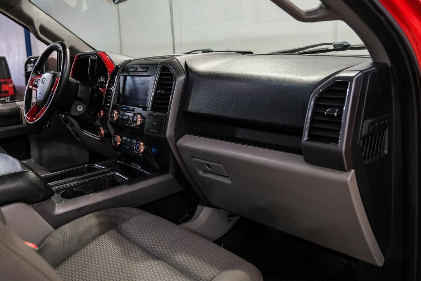 2019 Race Red /Medium Earth Gray Ford F-150 XLT (1FTEW1E56KF) with an 5.0L V8 engine, Automatic transmission, located at 15300 Midway Rd., Addison, TX, 75001, (972) 702-0011, 32.958321, -96.838074- Photo#11