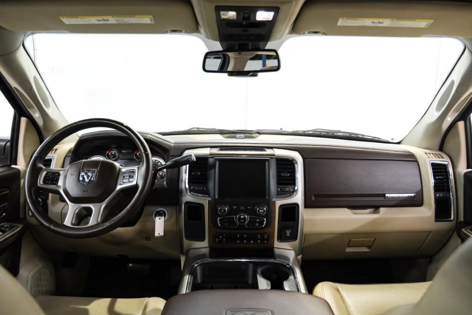 2016 Crystal Metallic /Lt Frost Beige/Brown Ram 2500 Laramie (3C6UR4NJ8GG) with an 6.4L Heavy Duty V8 HEMI w/MDS engine, Automatic transmission, located at 15300 Midway Rd., Addison, TX, 75001, (972) 702-0011, 32.958321, -96.838074- Photo#14