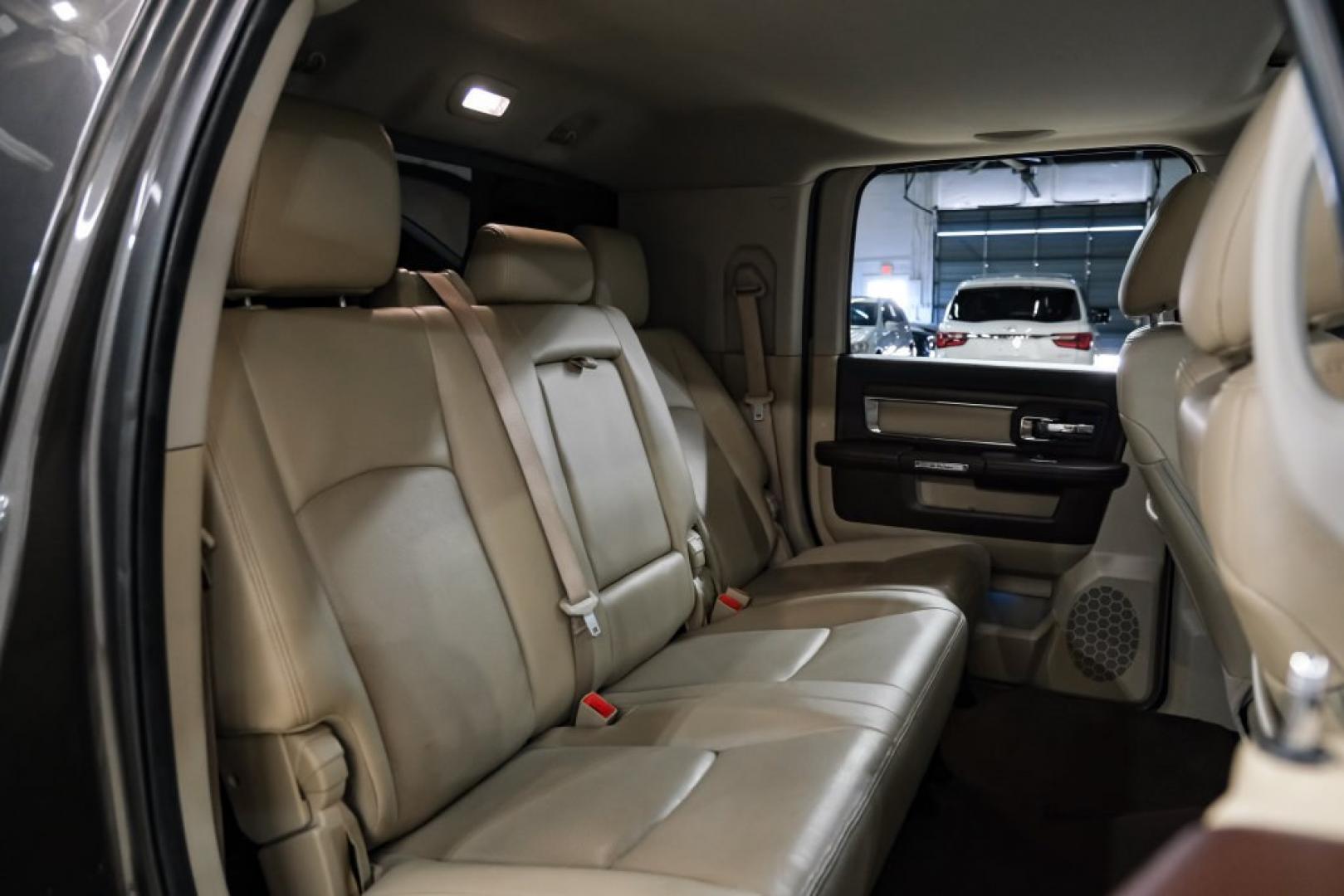2016 Crystal Metallic /Lt Frost Beige/Brown Ram 2500 Laramie (3C6UR4NJ8GG) with an 6.4L Heavy Duty V8 HEMI w/MDS engine, Automatic transmission, located at 15300 Midway Rd., Addison, TX, 75001, (972) 702-0011, 32.958321, -96.838074- Photo#34