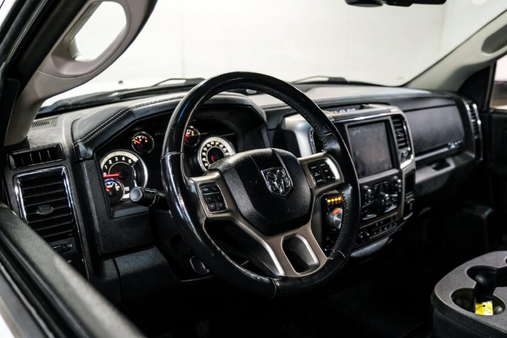 2018 Bright White Clearcoat /Black Ram 1500 Laramie (1C6RR7NM3JS) with an EcoDiesel 3.0L V6 engine, Automatic transmission, located at 15300 Midway Rd., Addison, TX, 75001, (972) 702-0011, 32.958321, -96.838074- Photo#14