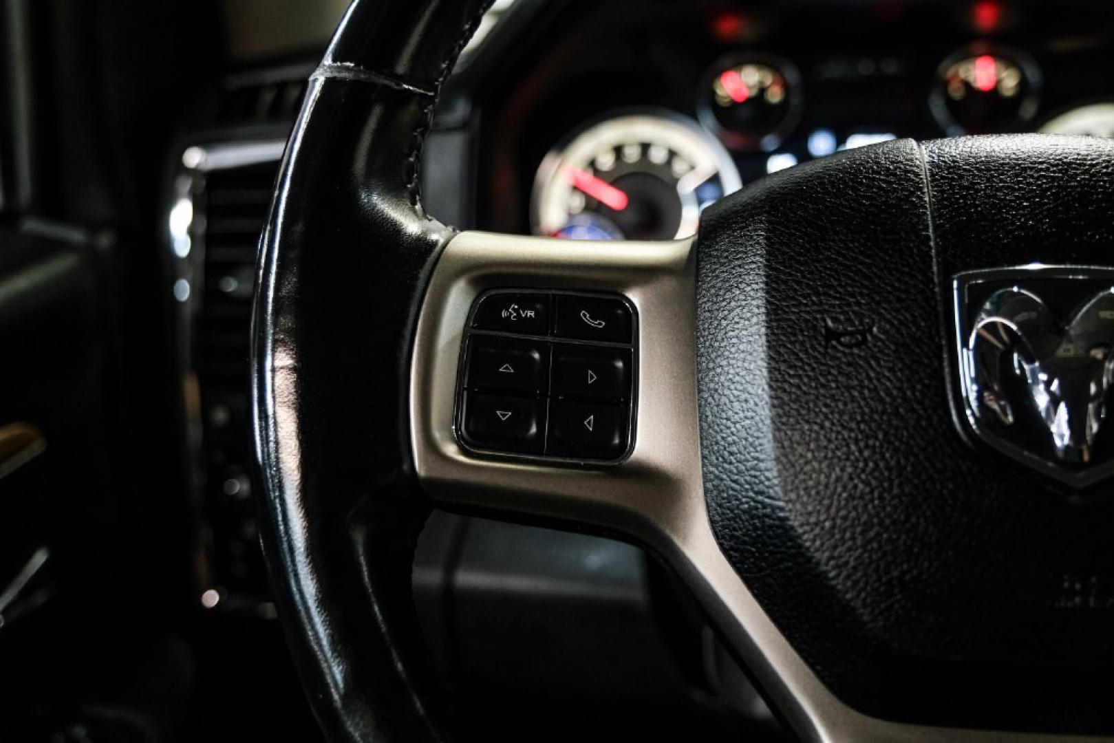 2018 Bright White Clearcoat /Black Ram 1500 Laramie (1C6RR7NM3JS) with an EcoDiesel 3.0L V6 engine, Automatic transmission, located at 15300 Midway Rd., Addison, TX, 75001, (972) 702-0011, 32.958321, -96.838074- Photo#15