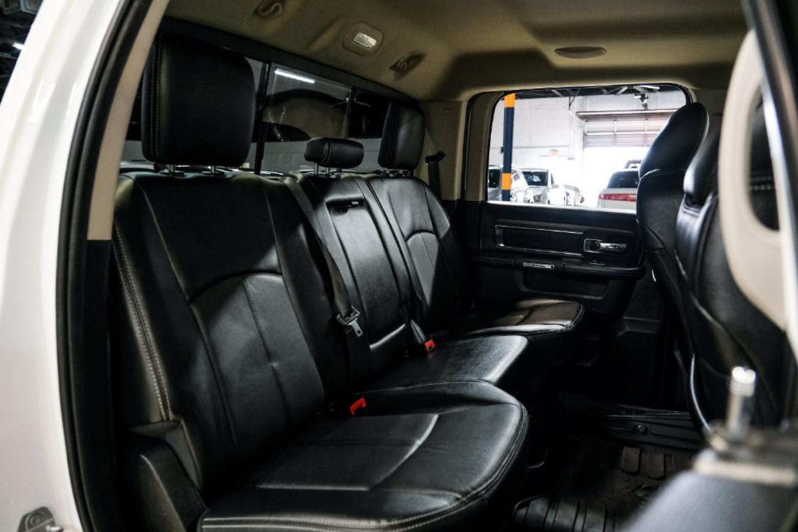 2018 Bright White Clearcoat /Black Ram 1500 Laramie (1C6RR7NM3JS) with an EcoDiesel 3.0L V6 engine, Automatic transmission, located at 15300 Midway Rd., Addison, TX, 75001, (972) 702-0011, 32.958321, -96.838074- Photo#30