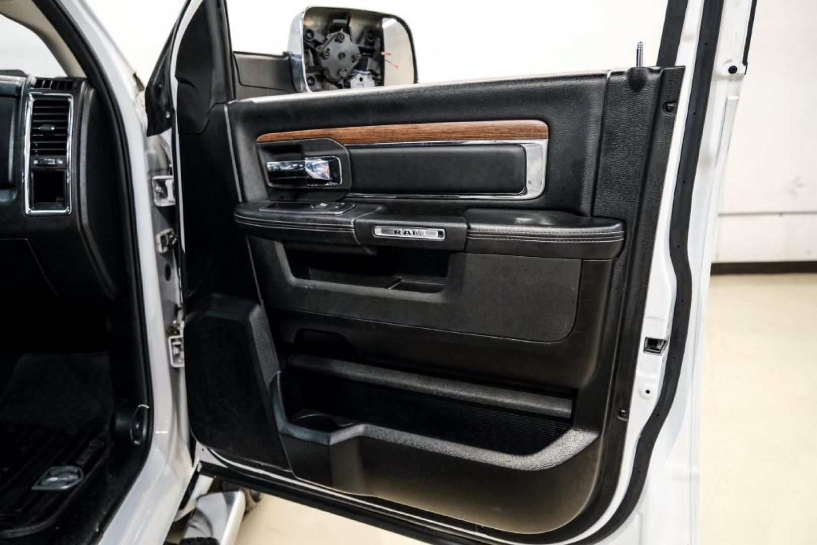 2018 Bright White Clearcoat /Black Ram 1500 Laramie (1C6RR7NM3JS) with an EcoDiesel 3.0L V6 engine, Automatic transmission, located at 15300 Midway Rd., Addison, TX, 75001, (972) 702-0011, 32.958321, -96.838074- Photo#37