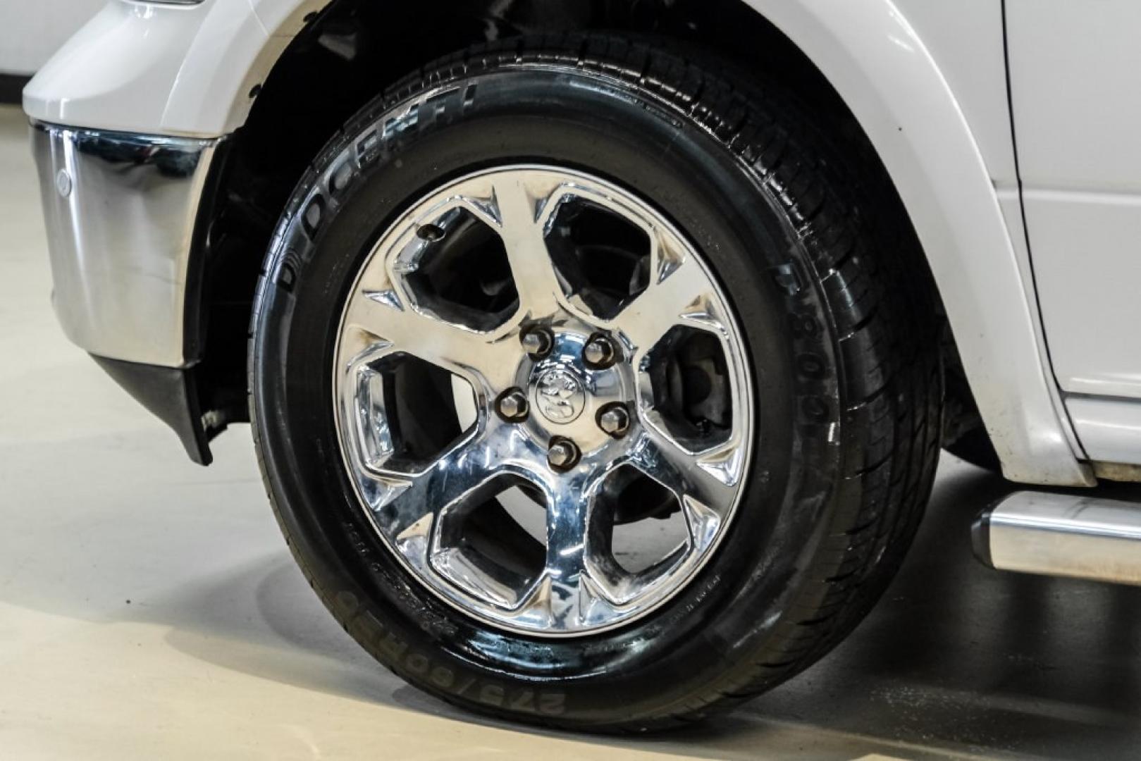 2018 Bright White Clearcoat /Black Ram 1500 Laramie (1C6RR7NM3JS) with an EcoDiesel 3.0L V6 engine, Automatic transmission, located at 15300 Midway Rd., Addison, TX, 75001, (972) 702-0011, 32.958321, -96.838074- Photo#46