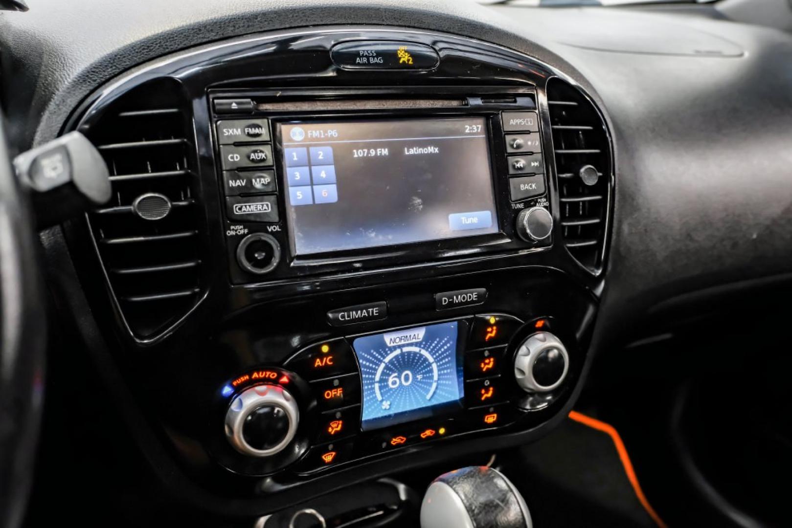 2015 Gun Metallic /Black Nissan Juke SL (JN8AF5MV6FT) with an 1.6L I4 DOHC 16V engine, CVT transmission, located at 15300 Midway Rd., Addison, TX, 75001, (972) 702-0011, 32.958321, -96.838074- Photo#26
