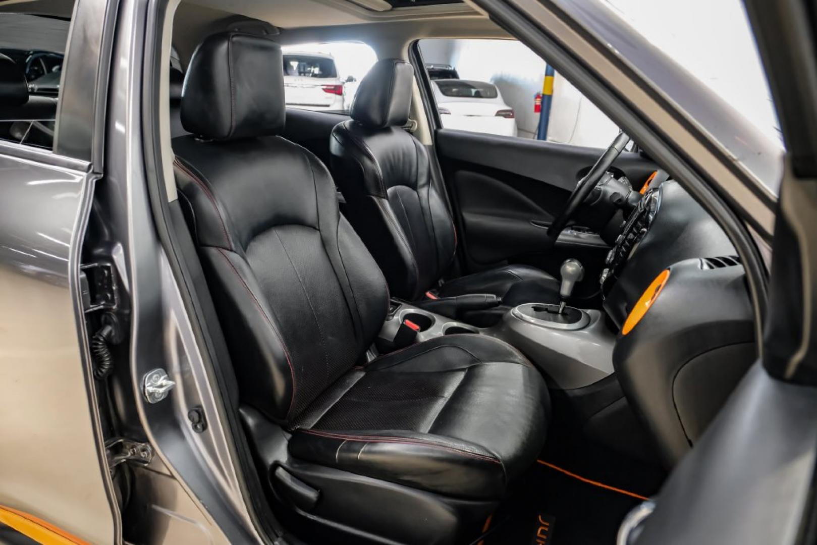 2015 Gun Metallic /Black Nissan Juke SL (JN8AF5MV6FT) with an 1.6L I4 DOHC 16V engine, CVT transmission, located at 15300 Midway Rd., Addison, TX, 75001, (972) 702-0011, 32.958321, -96.838074- Photo#33