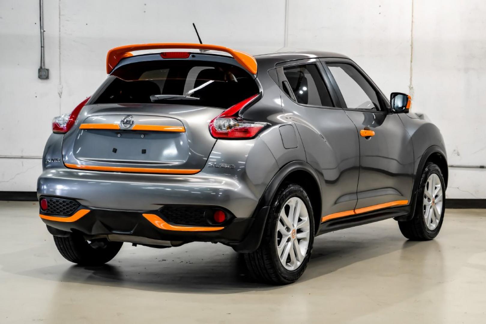 2015 Gun Metallic /Black Nissan Juke SL (JN8AF5MV6FT) with an 1.6L I4 DOHC 16V engine, CVT transmission, located at 15300 Midway Rd., Addison, TX, 75001, (972) 702-0011, 32.958321, -96.838074- Photo#8