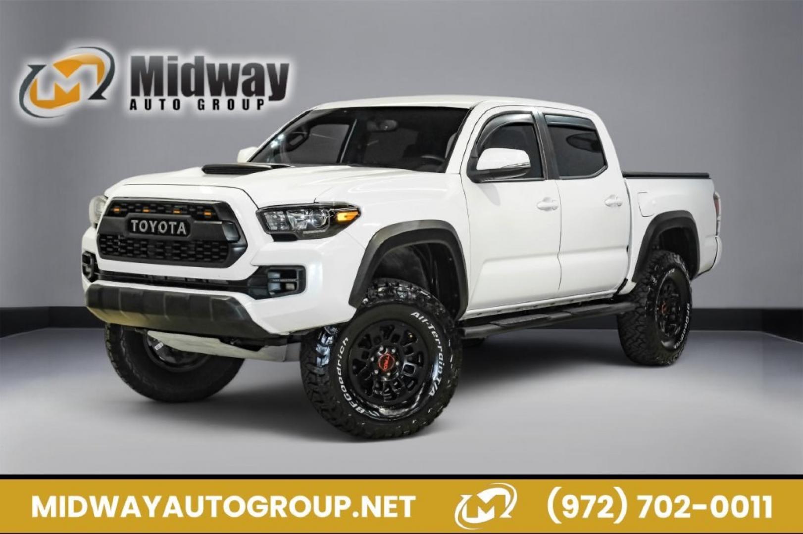 2017 Super White /Black Toyota Tacoma TRD Pro (5TFCZ5AN9HX) with an V6 engine, Automatic transmission, located at 15300 Midway Rd., Addison, TX, 75001, (972) 702-0011, 32.958321, -96.838074- Photo#0