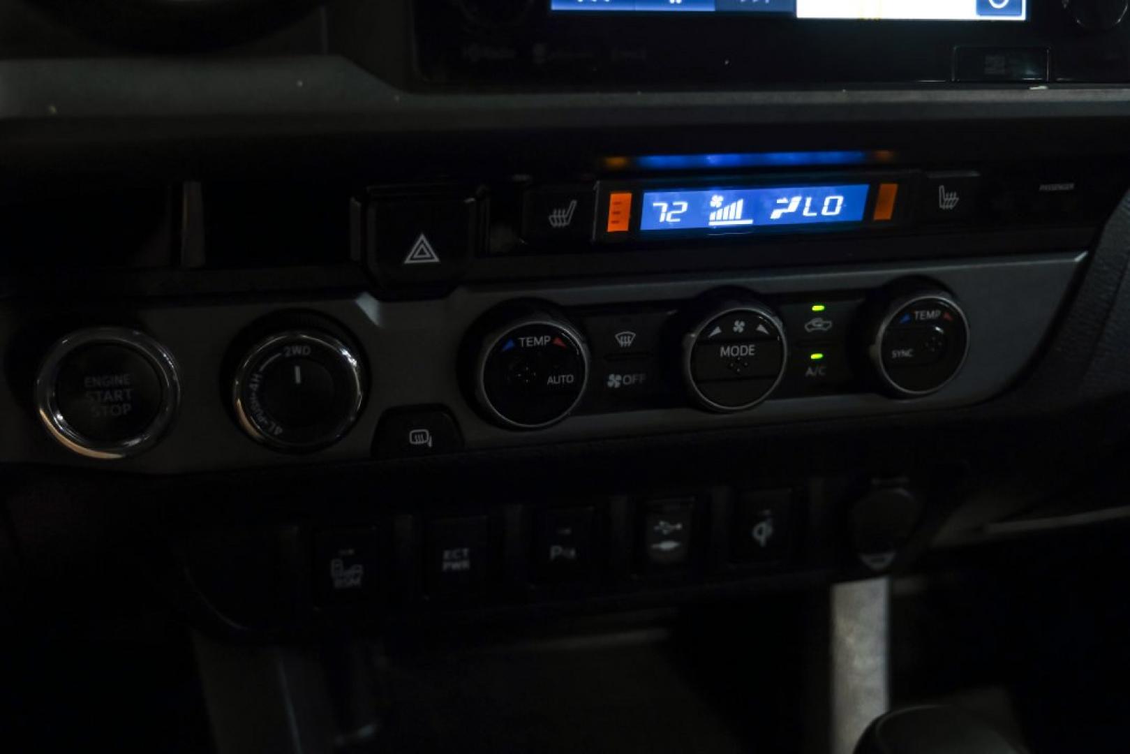 2017 Super White /Black Toyota Tacoma TRD Pro (5TFCZ5AN9HX) with an V6 engine, Automatic transmission, located at 15300 Midway Rd., Addison, TX, 75001, (972) 702-0011, 32.958321, -96.838074- Photo#22