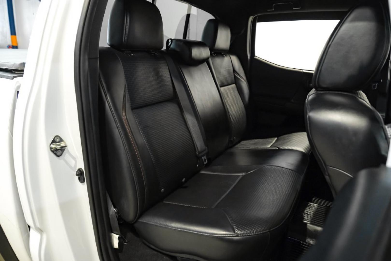 2017 Super White /Black Toyota Tacoma TRD Pro (5TFCZ5AN9HX) with an V6 engine, Automatic transmission, located at 15300 Midway Rd., Addison, TX, 75001, (972) 702-0011, 32.958321, -96.838074- Photo#28