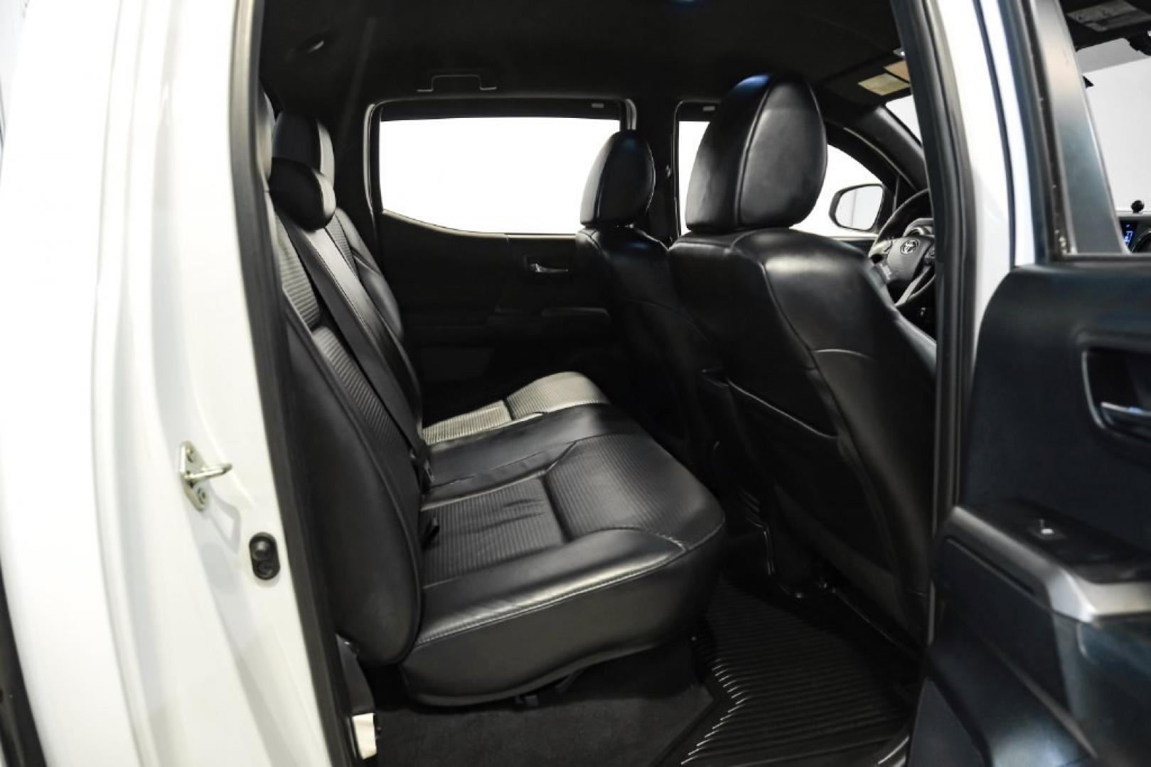 2017 Super White /Black Toyota Tacoma TRD Pro (5TFCZ5AN9HX) with an V6 engine, Automatic transmission, located at 15300 Midway Rd., Addison, TX, 75001, (972) 702-0011, 32.958321, -96.838074- Photo#29