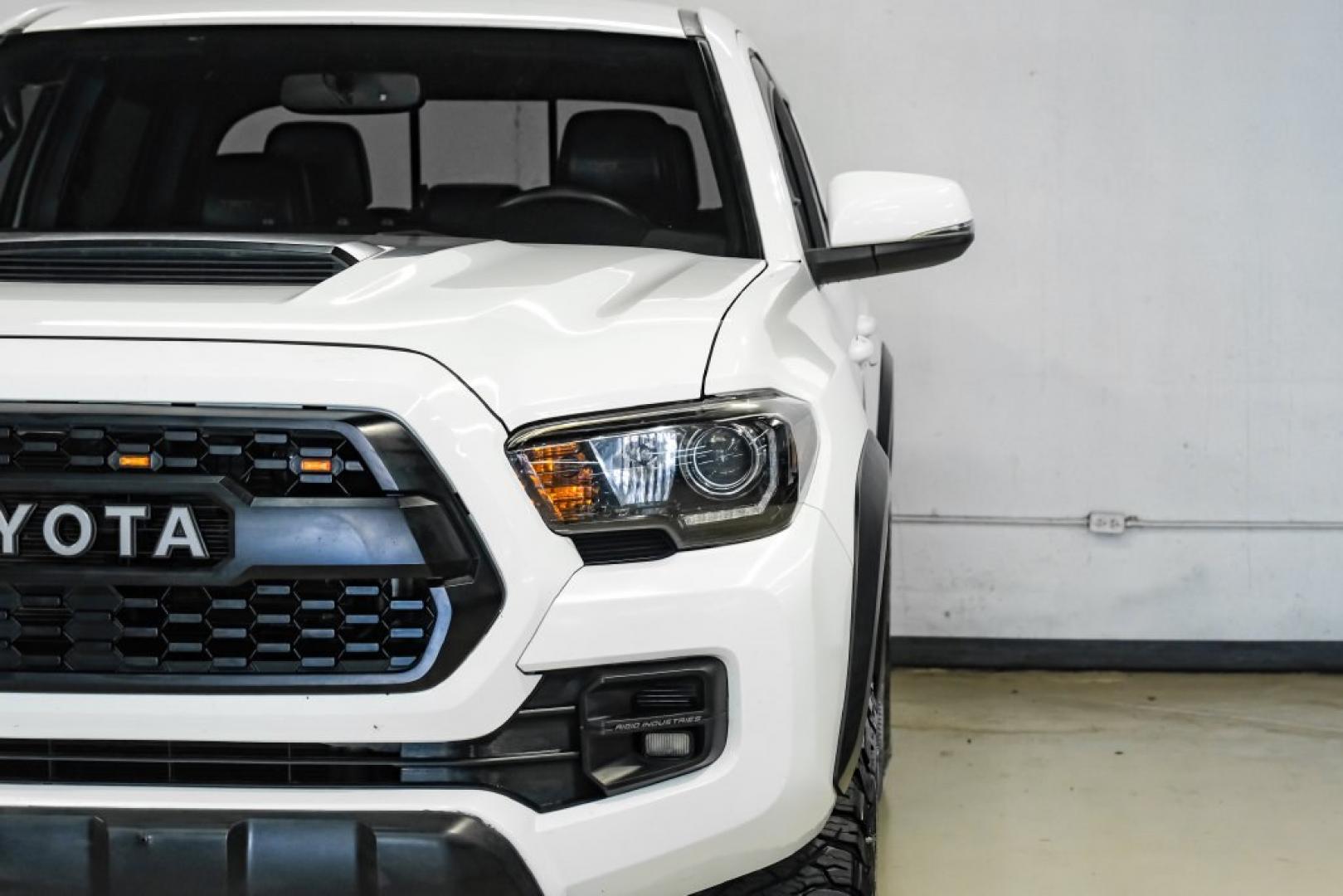 2017 Super White /Black Toyota Tacoma TRD Pro (5TFCZ5AN9HX) with an V6 engine, Automatic transmission, located at 15300 Midway Rd., Addison, TX, 75001, (972) 702-0011, 32.958321, -96.838074- Photo#39