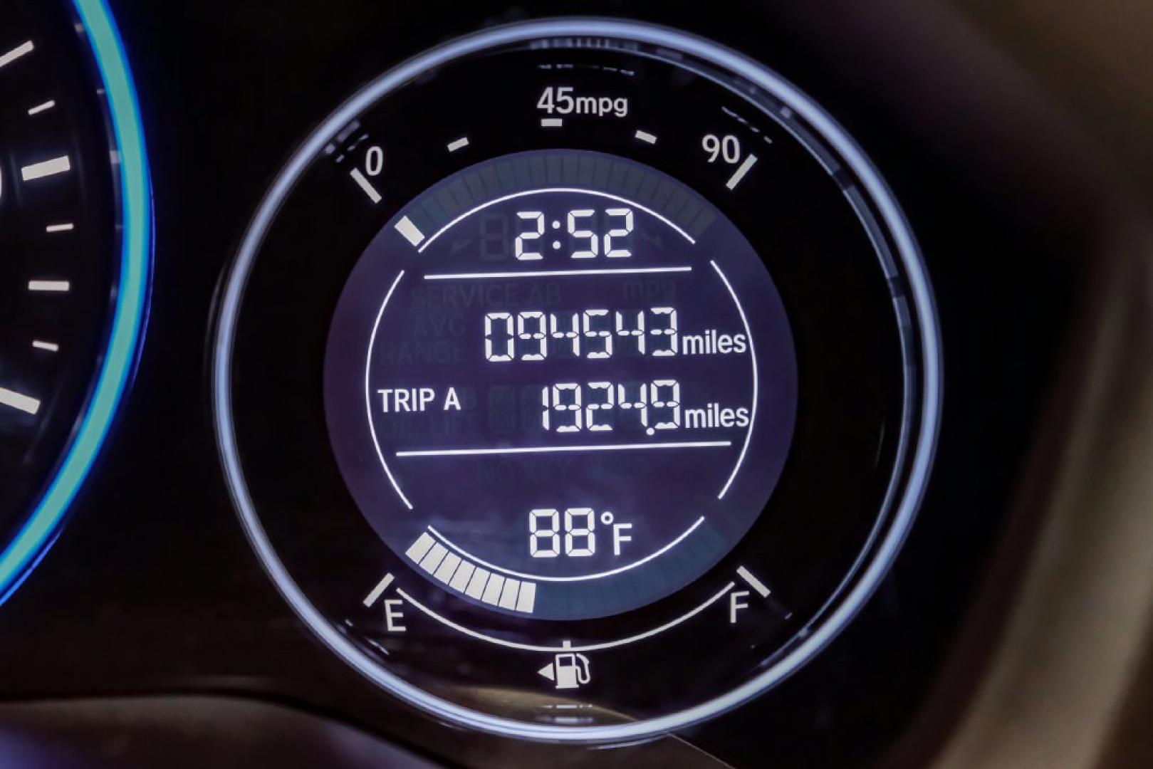 2020 Platinum White Pearl /Gray Honda HR-V LX (3CZRU6H30LM) with an 1.8L I4 SOHC 16V i-VTEC engine, CVT transmission, located at 15300 Midway Rd., Addison, TX, 75001, (972) 702-0011, 32.958321, -96.838074- Photo#19