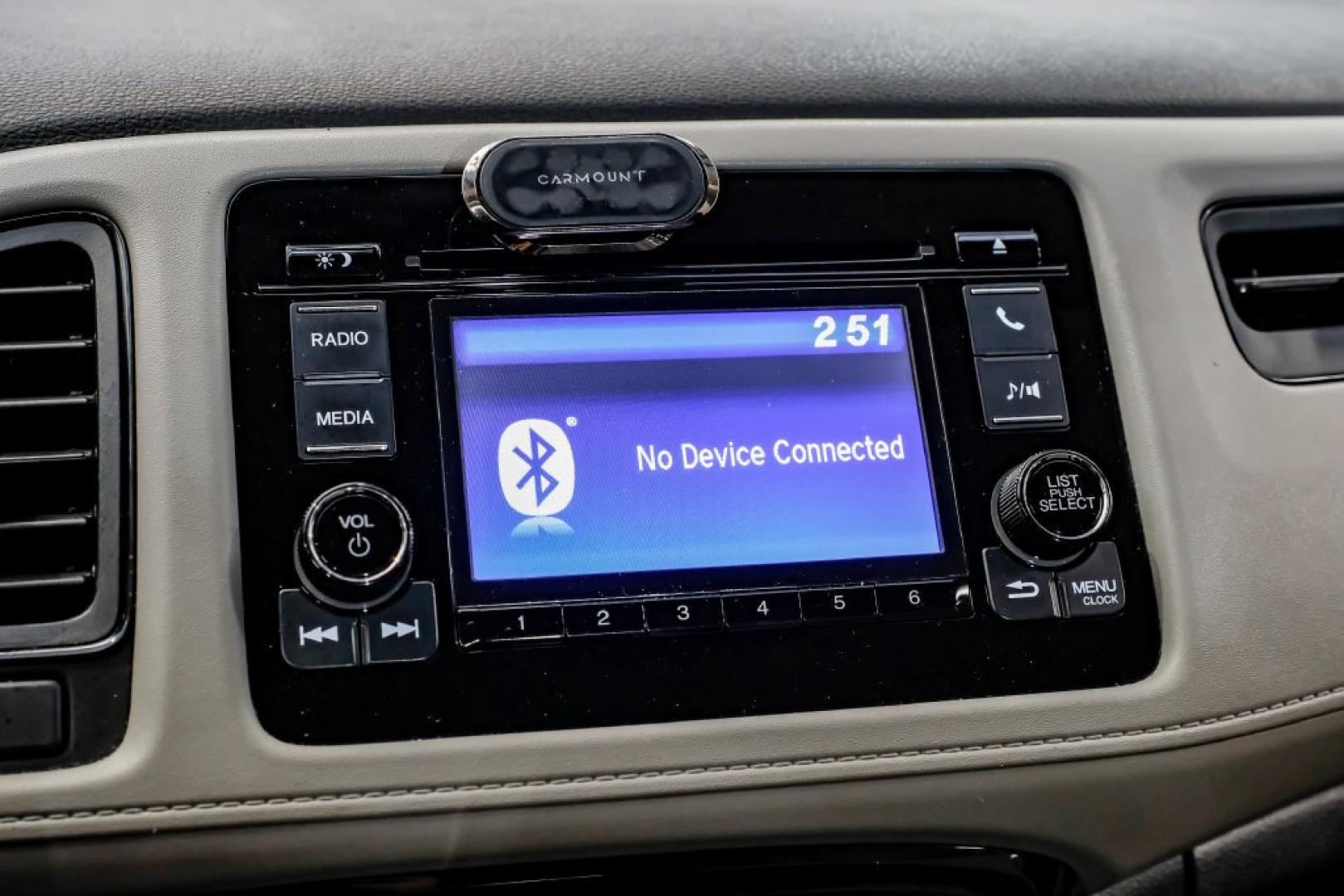 2020 Platinum White Pearl /Gray Honda HR-V LX (3CZRU6H30LM) with an 1.8L I4 SOHC 16V i-VTEC engine, CVT transmission, located at 15300 Midway Rd., Addison, TX, 75001, (972) 702-0011, 32.958321, -96.838074- Photo#24