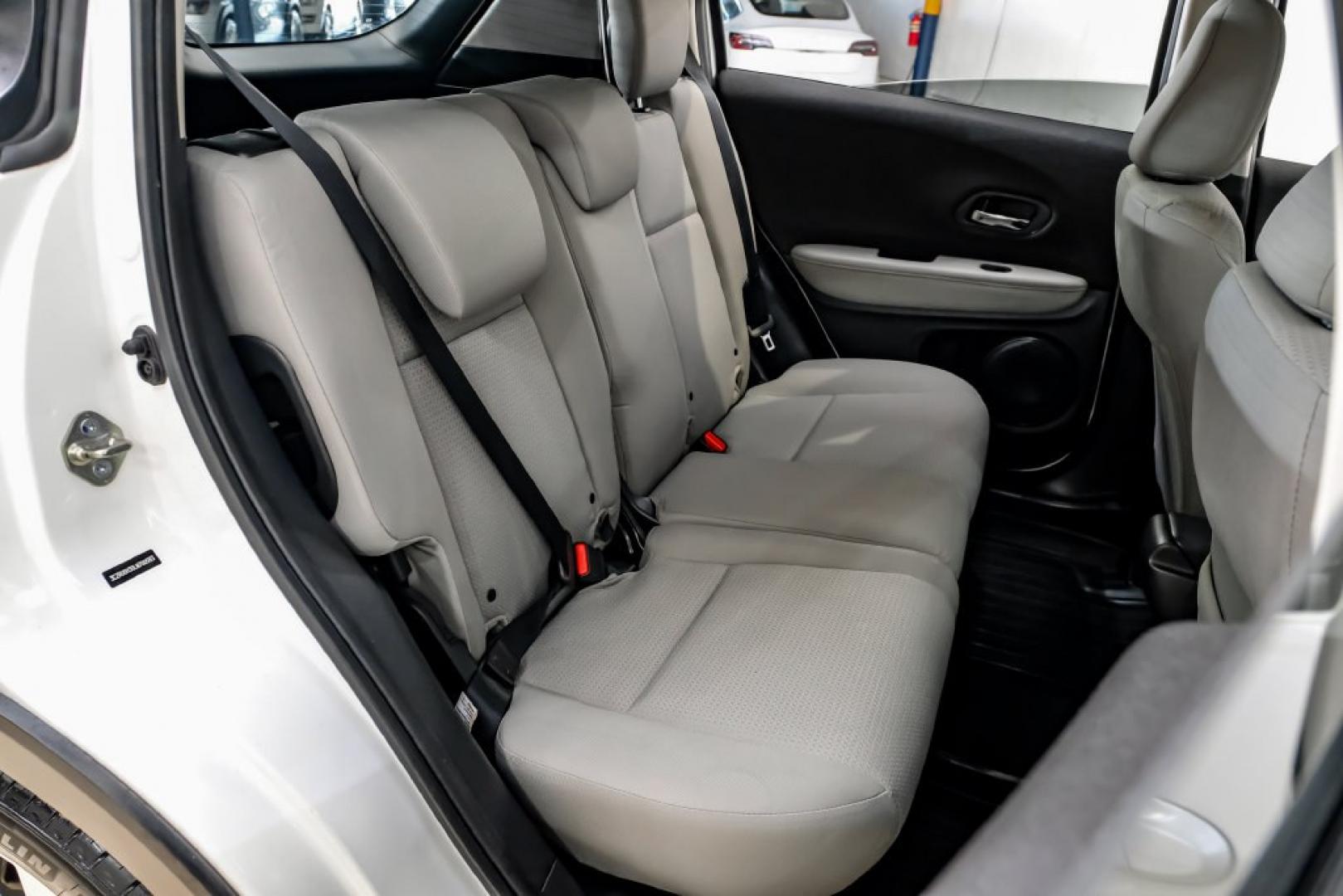 2020 Platinum White Pearl /Gray Honda HR-V LX (3CZRU6H30LM) with an 1.8L I4 SOHC 16V i-VTEC engine, CVT transmission, located at 15300 Midway Rd., Addison, TX, 75001, (972) 702-0011, 32.958321, -96.838074- Photo#31