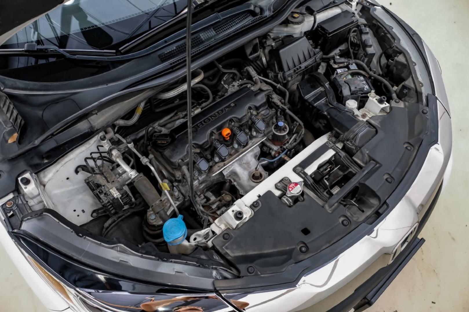 2020 Platinum White Pearl /Gray Honda HR-V LX (3CZRU6H30LM) with an 1.8L I4 SOHC 16V i-VTEC engine, CVT transmission, located at 15300 Midway Rd., Addison, TX, 75001, (972) 702-0011, 32.958321, -96.838074- Photo#46