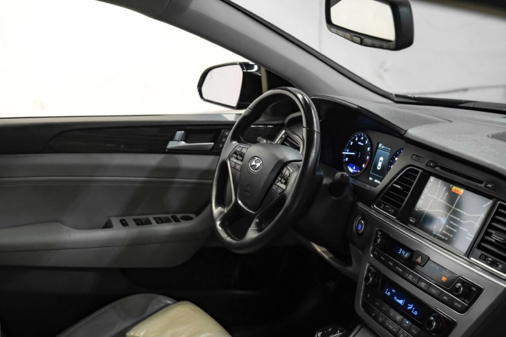 2015 Phantom Black /Gray Hyundai Sonata Limited (5NPE34AF4FH) with an 2.4L I4 DGI DOHC 16V ULEV II 185hp engine, Automatic transmission, located at 15300 Midway Rd., Addison, TX, 75001, (972) 702-0011, 32.958321, -96.838074- Photo#14