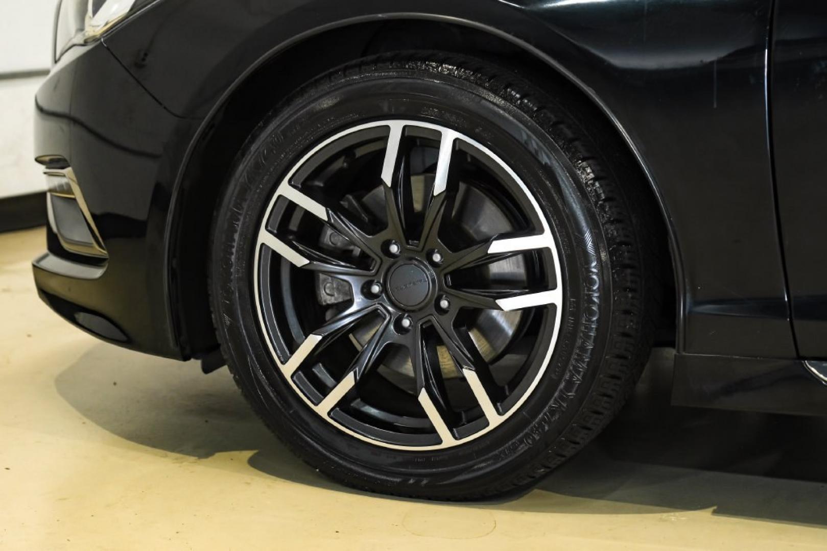 2015 Phantom Black /Gray Hyundai Sonata Limited (5NPE34AF4FH) with an 2.4L I4 DGI DOHC 16V ULEV II 185hp engine, Automatic transmission, located at 15300 Midway Rd., Addison, TX, 75001, (972) 702-0011, 32.958321, -96.838074- Photo#50