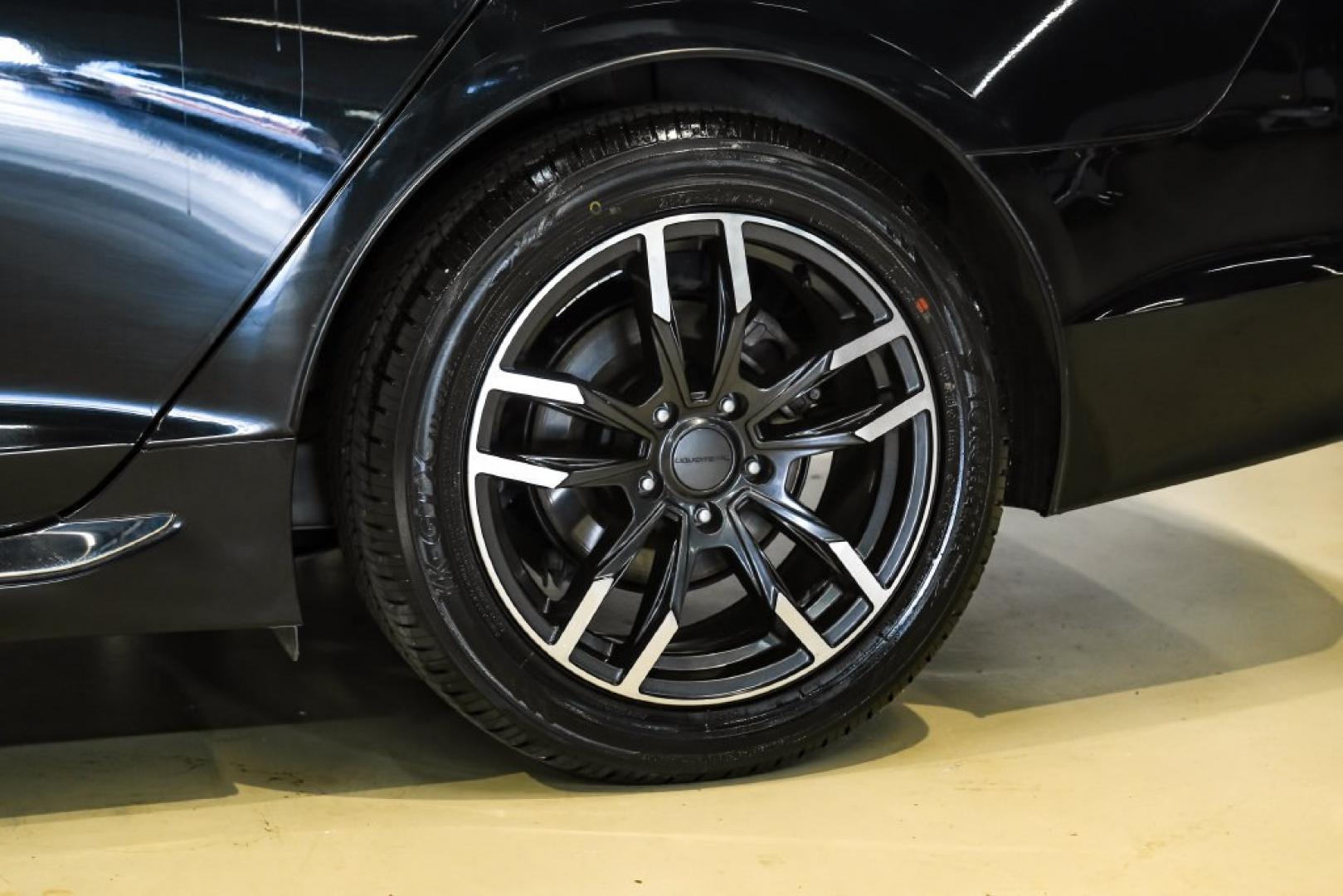 2015 Phantom Black /Gray Hyundai Sonata Limited (5NPE34AF4FH) with an 2.4L I4 DGI DOHC 16V ULEV II 185hp engine, Automatic transmission, located at 15300 Midway Rd., Addison, TX, 75001, (972) 702-0011, 32.958321, -96.838074- Photo#51