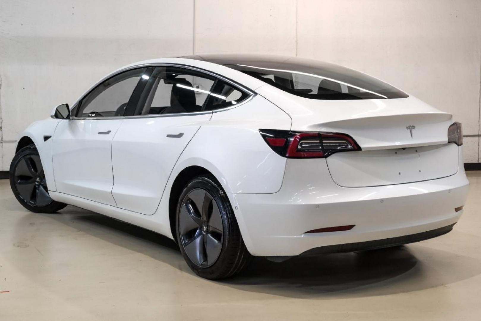 2018 Pearl White Multi-Coat /Black Tesla Model 3 Long Range (5YJ3E1EAXJF) with an Electric Motor engine, Automatic transmission, located at 15300 Midway Rd., Addison, TX, 75001, (972) 702-0011, 32.958321, -96.838074- Photo#9