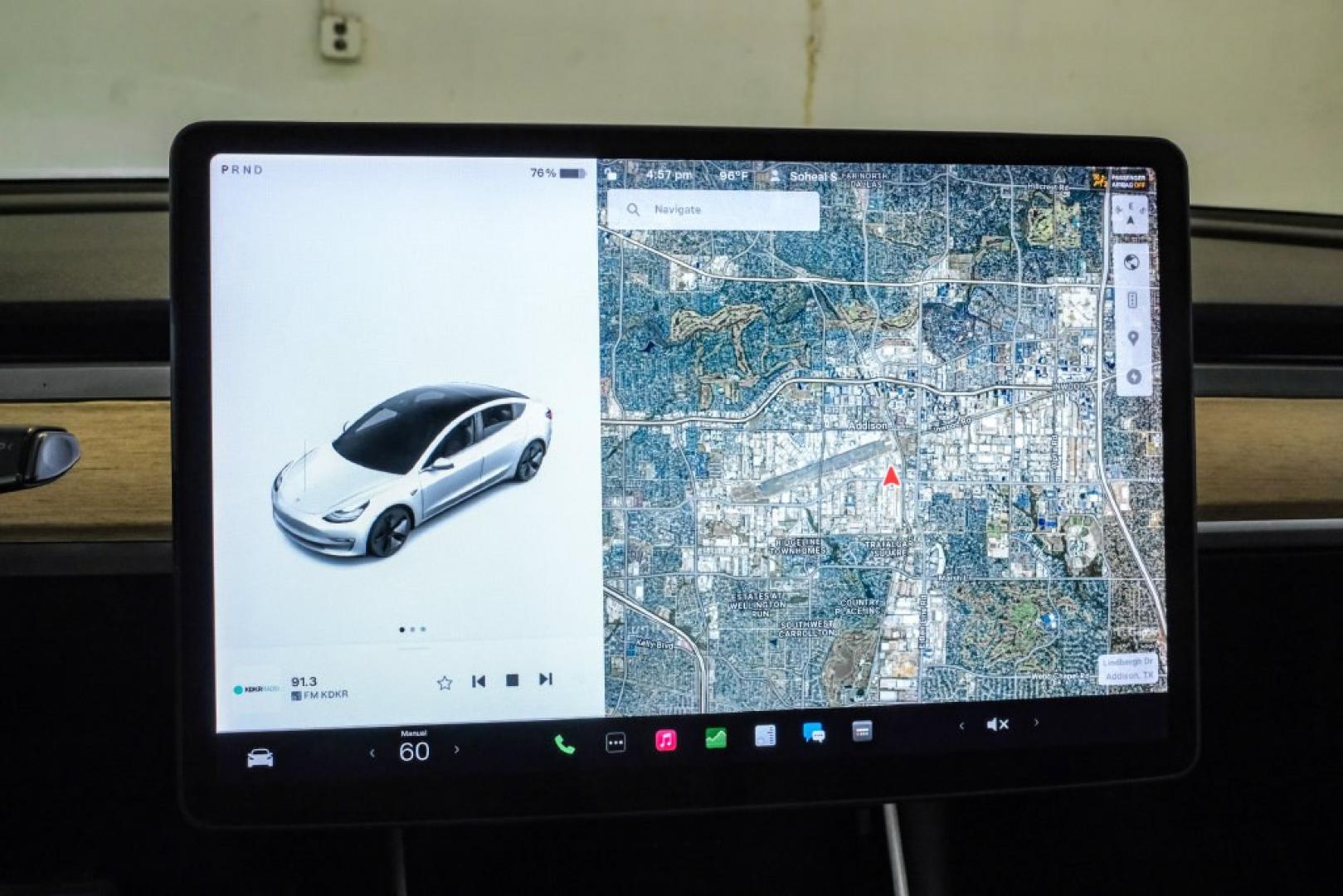 2018 Pearl White Multi-Coat /Black Tesla Model 3 Long Range (5YJ3E1EAXJF) with an Electric Motor engine, Automatic transmission, located at 15300 Midway Rd., Addison, TX, 75001, (972) 702-0011, 32.958321, -96.838074- Photo#17