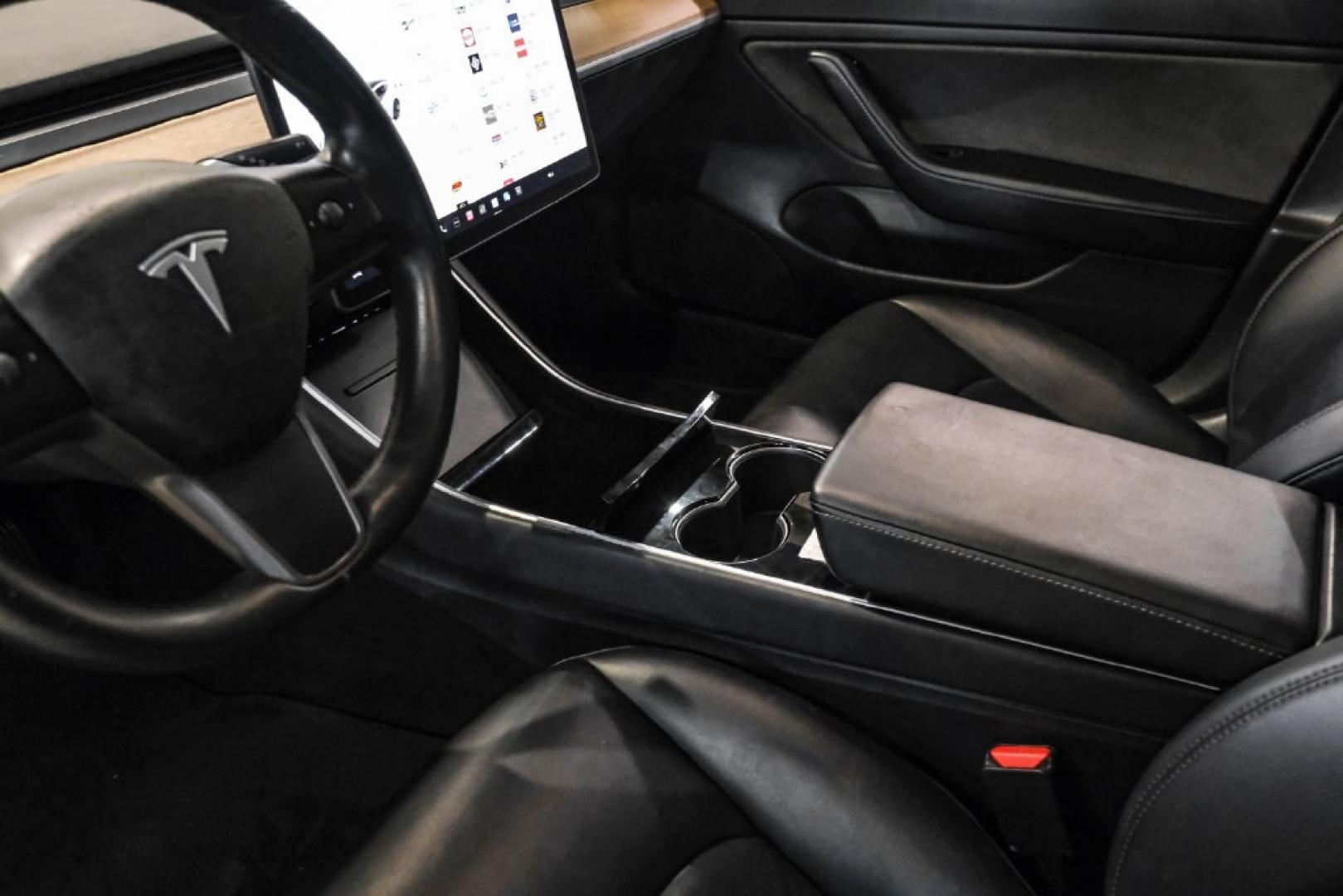2018 Pearl White Multi-Coat /Black Tesla Model 3 Long Range (5YJ3E1EAXJF) with an Electric Motor engine, Automatic transmission, located at 15300 Midway Rd., Addison, TX, 75001, (972) 702-0011, 32.958321, -96.838074- Photo#20