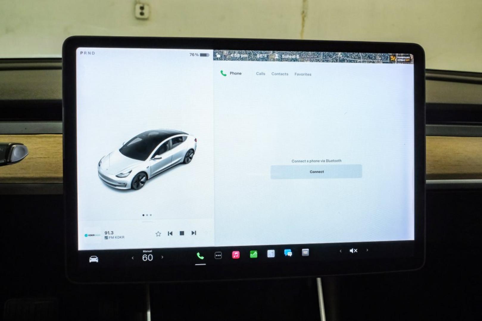 2018 Pearl White Multi-Coat /Black Tesla Model 3 Long Range (5YJ3E1EAXJF) with an Electric Motor engine, Automatic transmission, located at 15300 Midway Rd., Addison, TX, 75001, (972) 702-0011, 32.958321, -96.838074- Photo#22