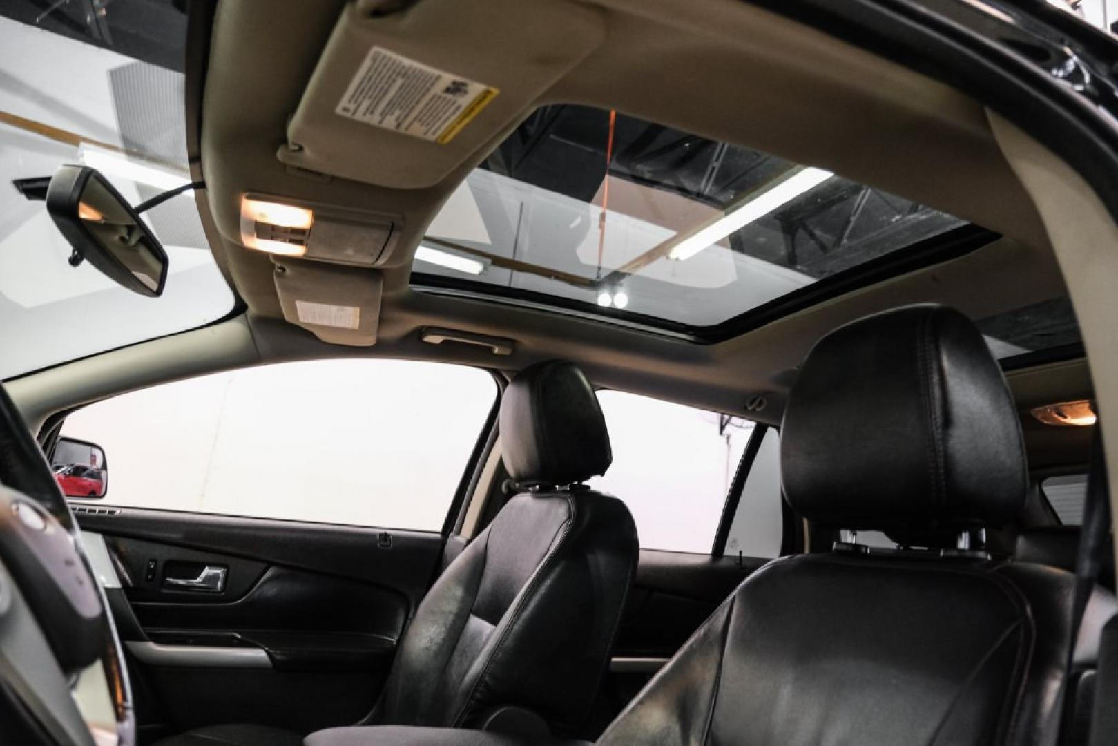 2013 Tuxedo Black Metallic /Black Ford Edge SEL (2FMDK4JC7DB) with an 3.5L V6 Ti-VCT engine, Automatic transmission, located at 15300 Midway Rd., Addison, TX, 75001, (972) 702-0011, 32.958321, -96.838074- Photo#4