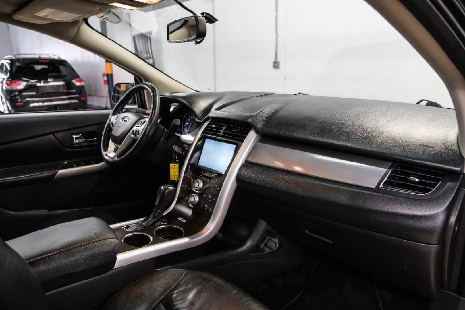 2013 Tuxedo Black Metallic /Black Ford Edge SEL (2FMDK4JC7DB) with an 3.5L V6 Ti-VCT engine, Automatic transmission, located at 15300 Midway Rd., Addison, TX, 75001, (972) 702-0011, 32.958321, -96.838074- Photo#14
