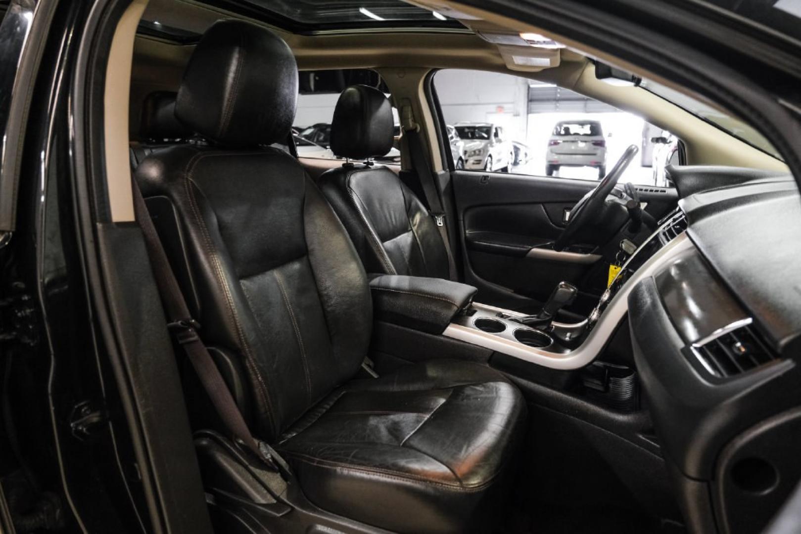 2013 Tuxedo Black Metallic /Black Ford Edge SEL (2FMDK4JC7DB) with an 3.5L V6 Ti-VCT engine, Automatic transmission, located at 15300 Midway Rd., Addison, TX, 75001, (972) 702-0011, 32.958321, -96.838074- Photo#32