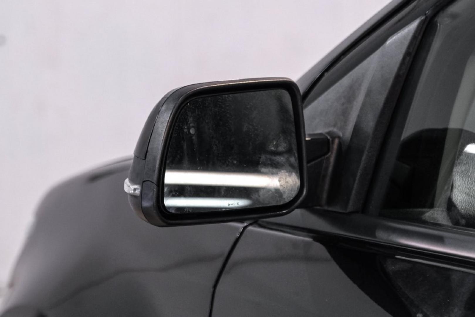 2013 Tuxedo Black Metallic /Black Ford Edge SEL (2FMDK4JC7DB) with an 3.5L V6 Ti-VCT engine, Automatic transmission, located at 15300 Midway Rd., Addison, TX, 75001, (972) 702-0011, 32.958321, -96.838074- Photo#39