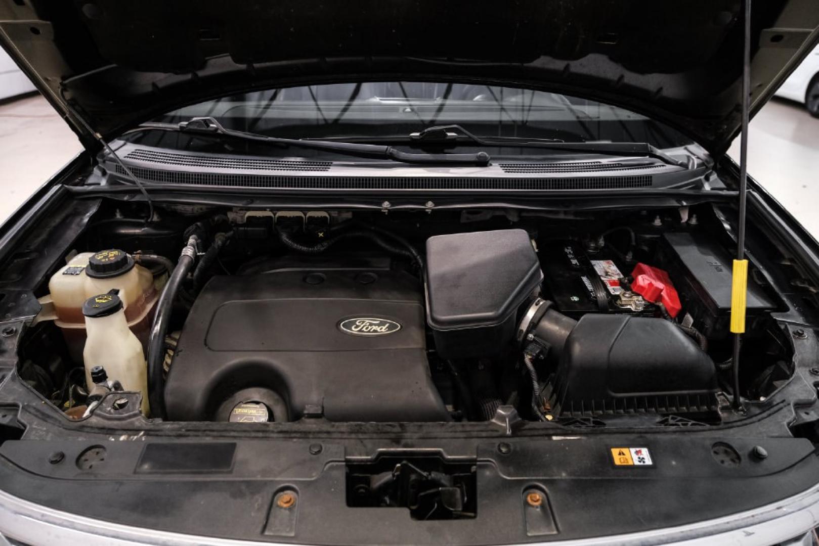 2013 Tuxedo Black Metallic /Black Ford Edge SEL (2FMDK4JC7DB) with an 3.5L V6 Ti-VCT engine, Automatic transmission, located at 15300 Midway Rd., Addison, TX, 75001, (972) 702-0011, 32.958321, -96.838074- Photo#48