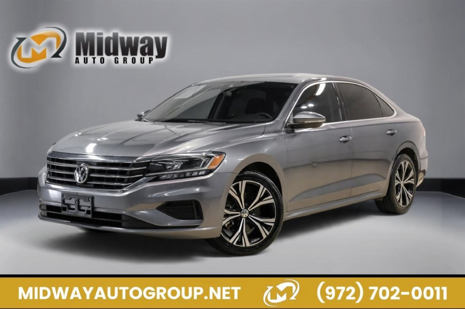 2022 Platinum Gray Metallic /Titan Black Volkswagen Passat 2.0T SE (1VWSA7A30NC) with an 2.0L I4 TSI Turbocharged engine, Automatic transmission, located at 15300 Midway Rd., Addison, TX, 75001, (972) 702-0011, 32.958321, -96.838074- Photo#0