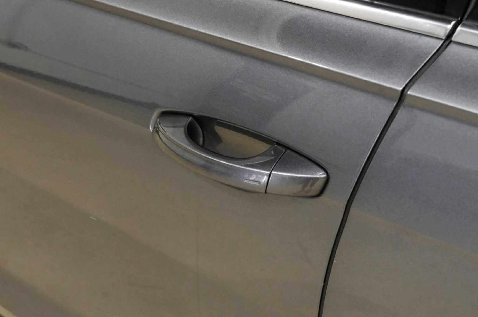 2022 Platinum Gray Metallic /Titan Black Volkswagen Passat 2.0T SE (1VWSA7A30NC) with an 2.0L I4 TSI Turbocharged engine, Automatic transmission, located at 15300 Midway Rd., Addison, TX, 75001, (972) 702-0011, 32.958321, -96.838074- Photo#48