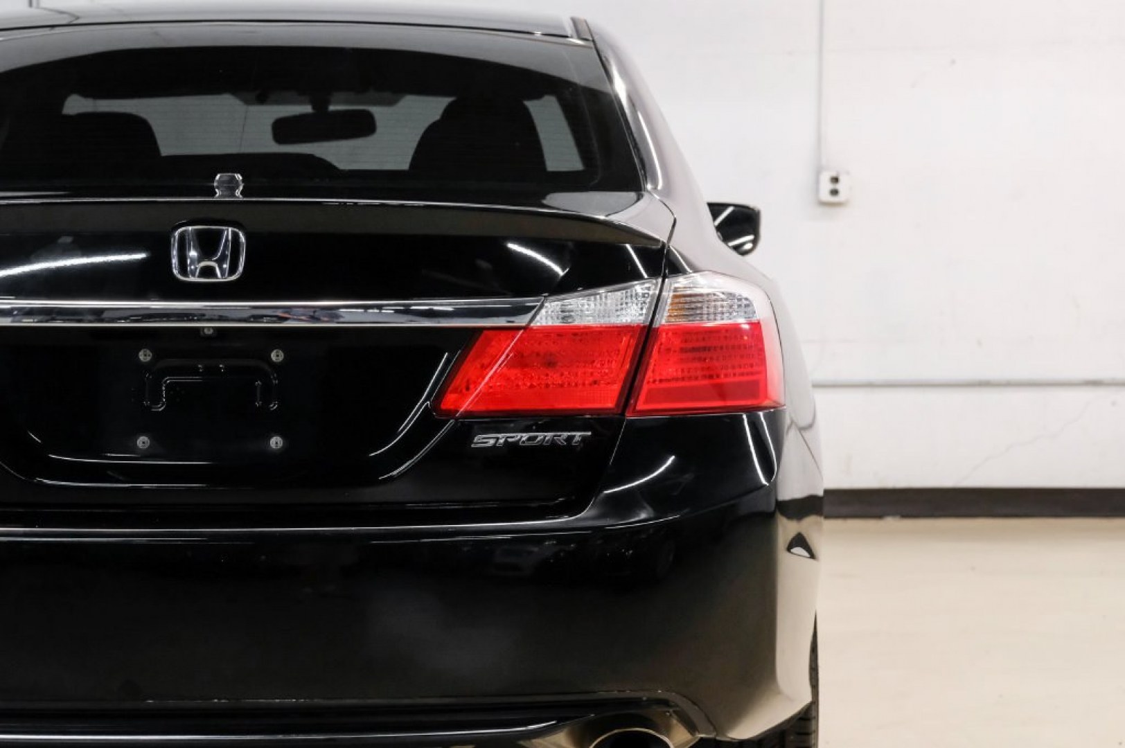 2014 Crystal Black Pearl /Black Honda Accord Sport (1HGCR2F52EA) with an 2.4L I4 DOHC i-VTEC 16V engine, CVT transmission, located at 15300 Midway Rd., Addison, TX, 75001, (972) 702-0011, 32.958321, -96.838074- Photo#50